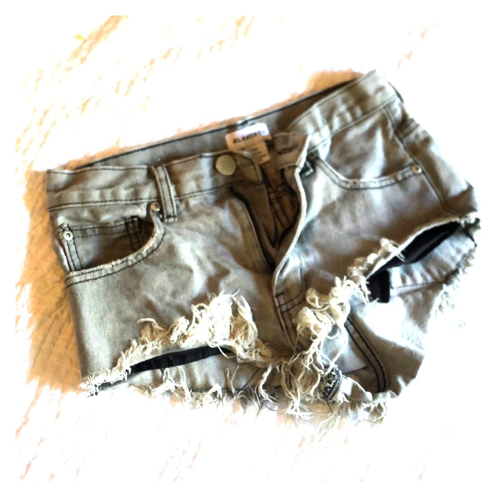 Glamorous distressed grey high waisted shorts